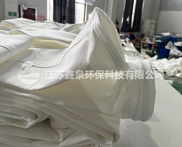 耐腐蚀覆膜涤纶滤袋