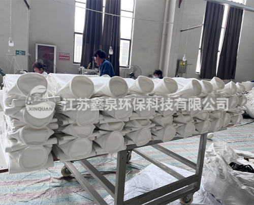 环保型覆膜涤纶滤袋厂家